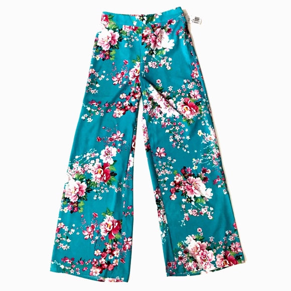 Forever 21 Pants - Forever 21 | Blue Floral Wide Leg Pant Small